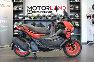 Aprilia SR GT 200 Sport 