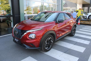 Nissan Juke 1.6 Hybrid DCT 