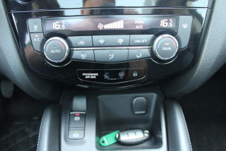 Nissan Qashqai 1.2 N-CONNECTA 