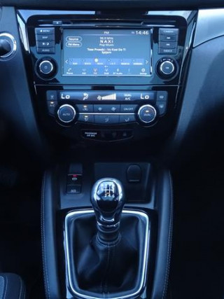 Nissan Qashqai 1.3 N-Connecta 