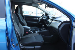 Nissan Qashqai 1.3 N-Connecta EDC 