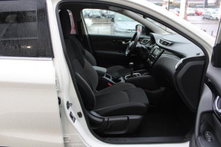 Nissan Qashqai 1.3 tCe 