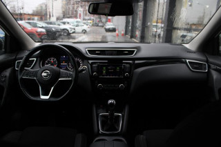 Nissan Qashqai 1.3 tCe 