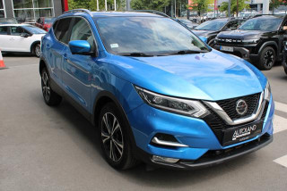 Nissan Qashqai 1.7 dCi 360 DCT 4WD 