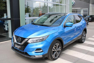 Nissan Qashqai 1.7 dCi 360 DCT 4WD 