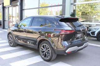 Nissan Qashqai 1.3 158 TEKNA CVT 