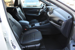 Nissan Qashqai 1.3 tCe HY.EDC TEKNA 