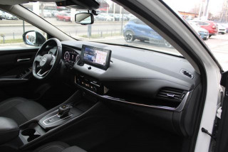 Nissan Qashqai 1.3 tCe HY. EDC 