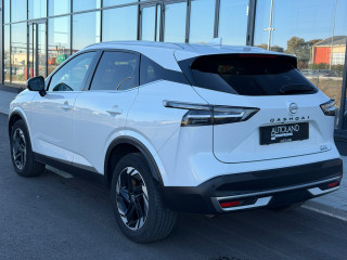 Nissan Qashqai 1.3 DIG-T mHeV AUT 