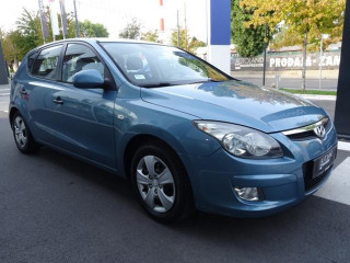 Hyundai i30 1.4i TNG GL 