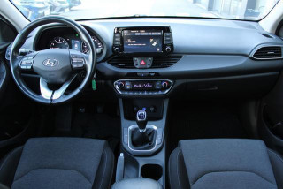 Hyundai i30 1.5 T-GDI 