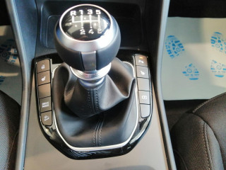 HYUNDAI TUCSON 1.6 T-GDI PREMIUM