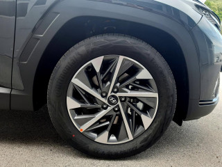 HYUNDAI TUCSON 1.6 T-GDI IMPRESSION
