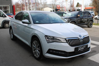 Škoda Superb 1.4 TSI AMBITION DSG 