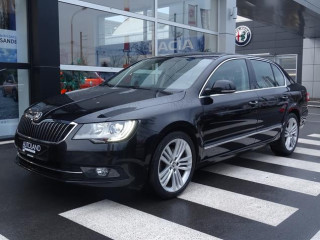 Škoda Superb 2.0 TDI Elegance DSG 