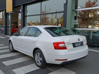 Škoda Octavia 1.6 TDI Style DSG