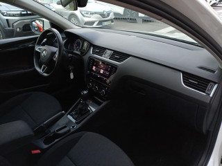 Škoda Octavia 1.6 TDI Style DSG