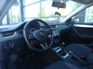 Škoda Octavia 1.6 TDI Ambition 