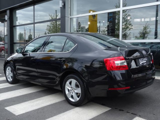 Škoda Octavia 2.0 TDI DSG Style 