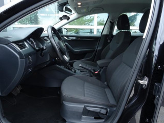 Škoda Octavia 2.0 TDI DSG Style 