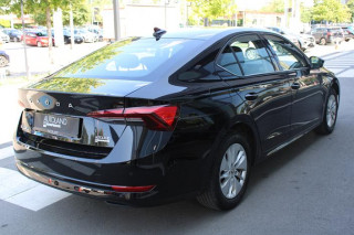 Škoda Octavia 2.0 A8 AMBITION TDI 