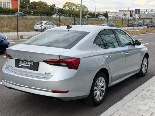 Škoda Octavia A8 AMBITION DSG 