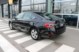 Škoda Superb 2.0 TDI AMBITION DSG 