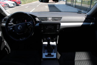 Škoda Superb 2.0 TDI Ambition DSG 