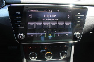 Škoda Superb 2.0 TDI Ambition DSG 