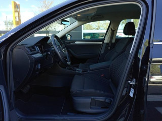 Škoda Superb 2.0 TDI Ambition DSG