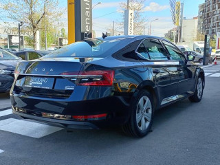 Škoda Superb 2.0 TDI Ambition DSG