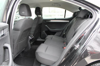 Škoda Superb 2.0 TDI Ambition DSG 