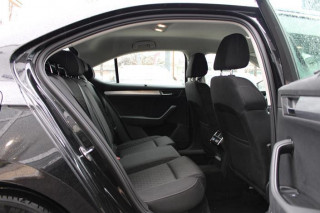 Škoda Superb 2.0 TDI Ambition DSG 