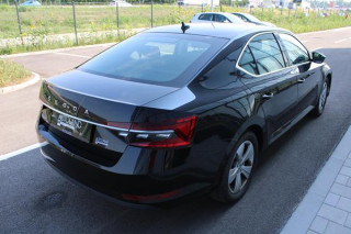 Škoda Superb 2.0 TDI Ambition DSG 