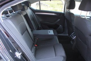 Škoda Superb 2.0 TDI Ambition DSG 