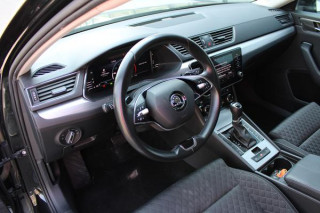 Škoda Superb 2.0 TDI Ambition DSG 