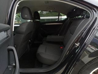 Škoda Superb 2.0 TDI Ambition DSG