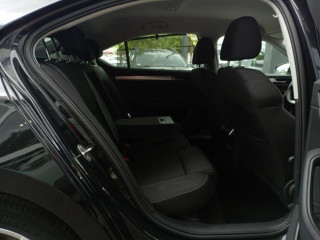 Škoda Superb 2.0 TDI Ambition DSG