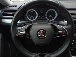 Škoda Superb 2.0 TDI Ambition DSG