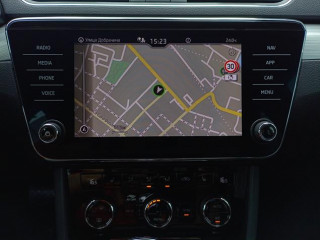 Škoda Superb 2.0 TDI Ambition DSG