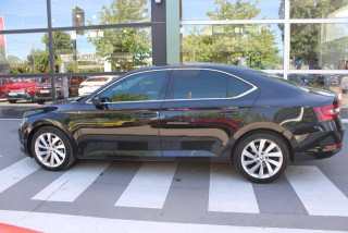Škoda Superb 2.0 TDI STYLE DSG 