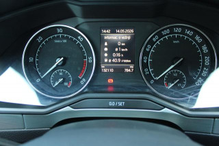 Škoda Superb 2.0 TDI STYLE DSG 