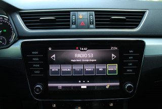 Škoda Superb 2.0 TDI STYLE DSG 