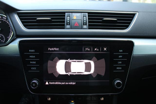Škoda Superb 2.0 TDI STYLE DSG 