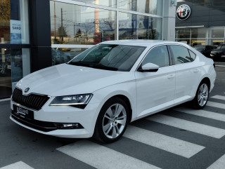 Škoda Superb 2.0 TDI DSG Style