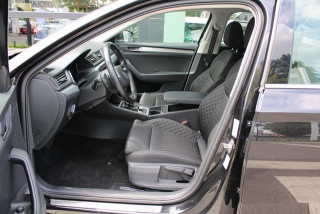 Škoda Superb 2.0 TDI AMBITION DSG 