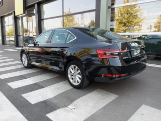 Škoda Superb 2.0 TDI Ambition DSG