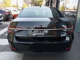 Škoda Superb 2.0 TDI Ambition DSG