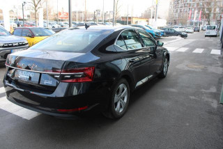 Škoda Superb 2.0 TDI AMBITION DSG 