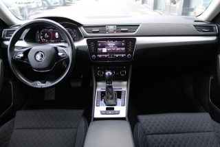 Škoda Superb 2.0 TDI AMBITION DSG 